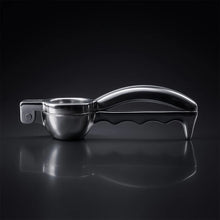 Supermom Aluminum Lemon Squeezer (1 Pc)