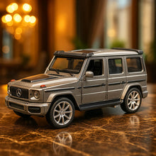 Premium Die-Cast Model Car – Realistic Detailing, Alloy Build