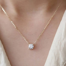 Elegant Round-Cut Diamond Pendant Necklace