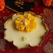 Elegant Lotus Tealight Candle – Floral Scented Handcrafted Decor