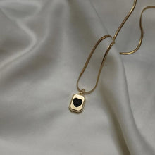 Elegant Heart-Cut Crystal Pendant Necklace