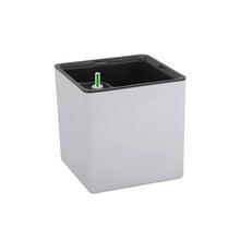 Columbus Self-Watering Planter