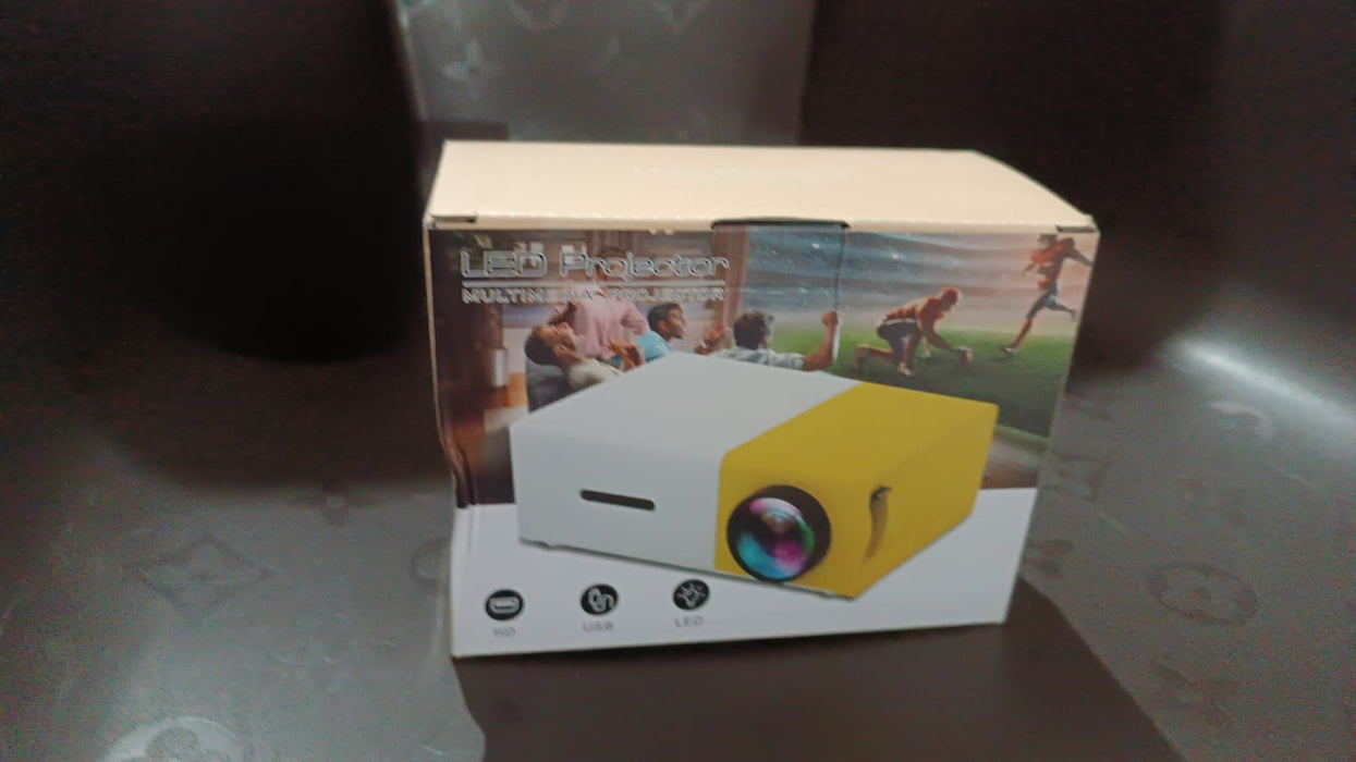 Mini Portable Movie Projector, LCD Screen with 24-60 in Display, Super Heat Dissipation