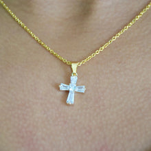 Dainty Cross Pendant Necklace